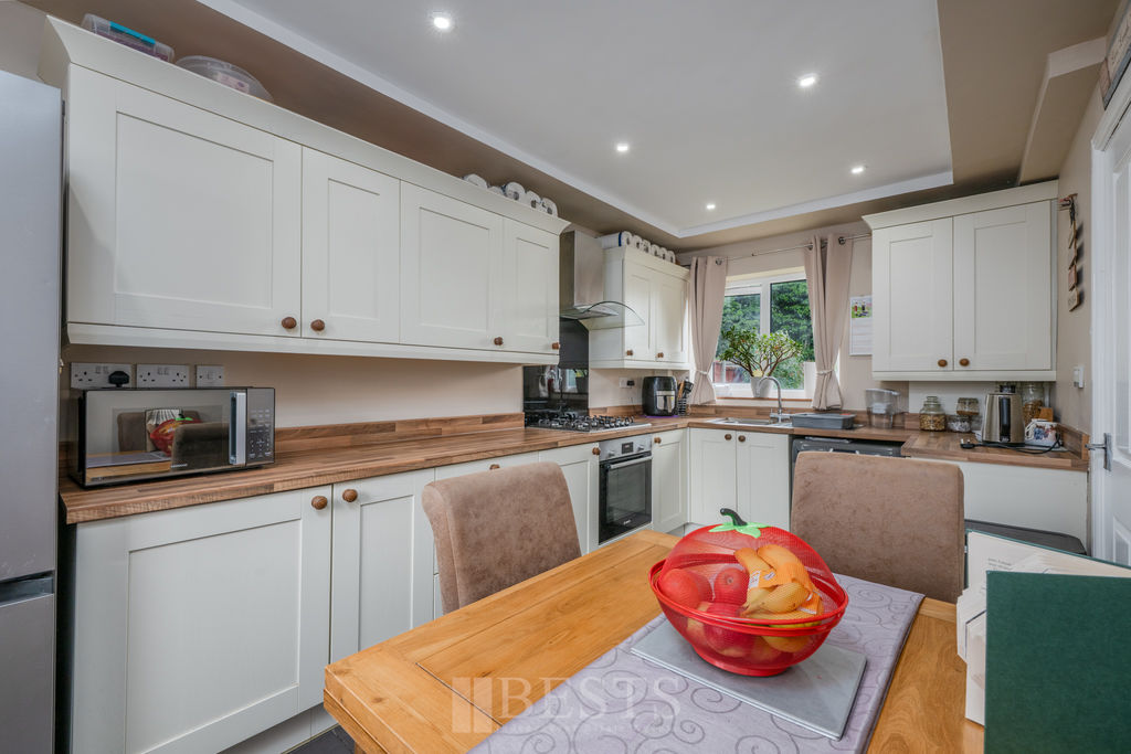 Stenhills Crescent